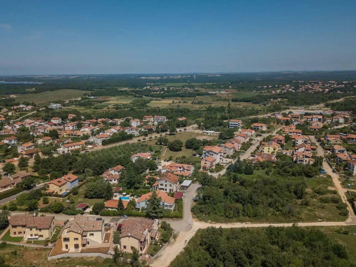 Apartment Vitalia 2+2 Porec Esterno foto